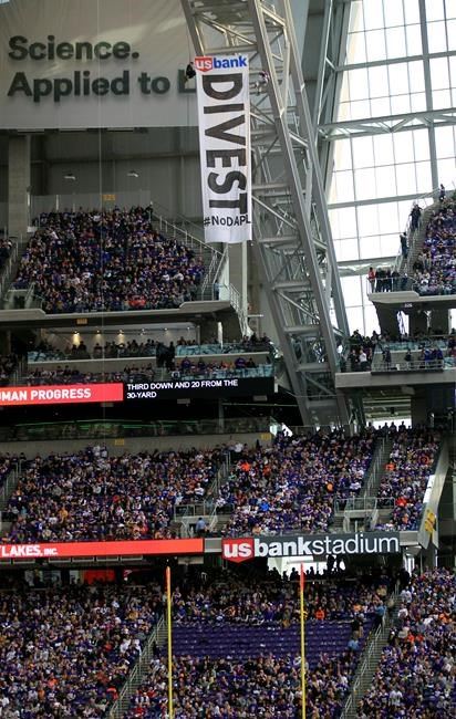 First Official Minnesota Vikings Game at U.S. Bank Stadium