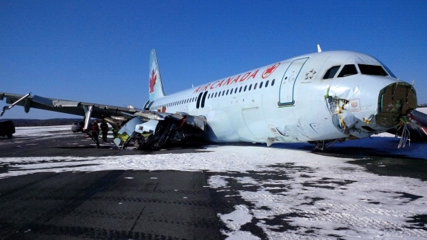 VIDEO: Air Canada Flight Slides Off Halifax Runway - InfoNews