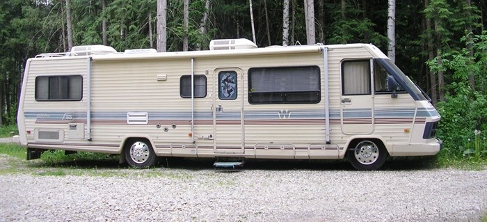 David Christopher Floyd may also be driving a 1989 Chieftain Winnebago motorhome with an unknown license plate.