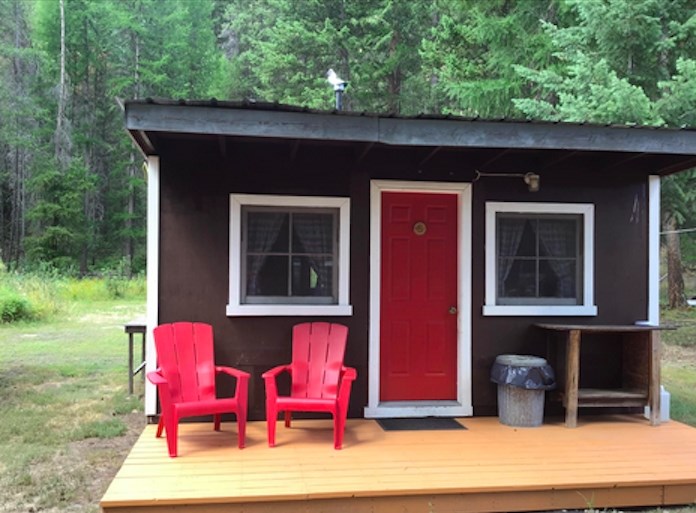 One of the rustic cabins at Double E