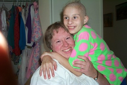 Doris Lemke and her daughter before Erika, 12, passed away from cancer.