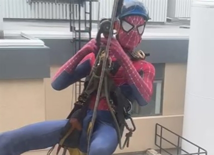 Spider-Man spotted swinging high in the air around Kamloops hospital