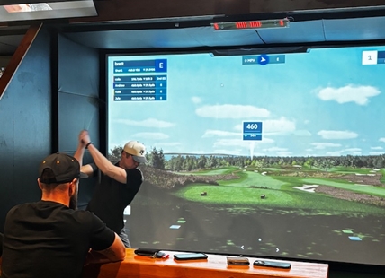 Penticton business takes a swing at virtual golf