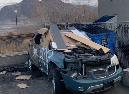 Kamloops mayor's torched SUV sold for scrap by city