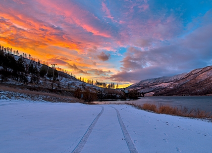 iN PHOTOS: Intense sunrise warms frosty skies in Kamloops, Okanagan