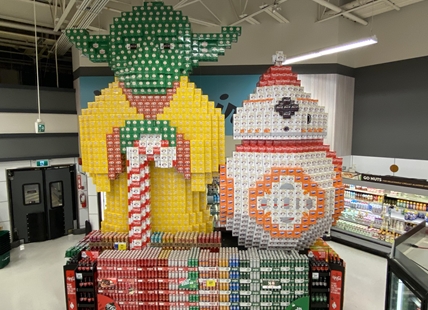 iN PHOTOS: Kelowna grocery store's impressive Star Wars-themed display