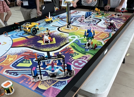 iN VIDEO: Middle school students do battle with LEGO robots at UBCO