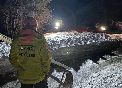 COSAR saves side-by-side riders from a gully near Peachland