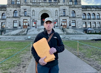 Shuswap-based petition for BC Wildfire reforms presented to premier