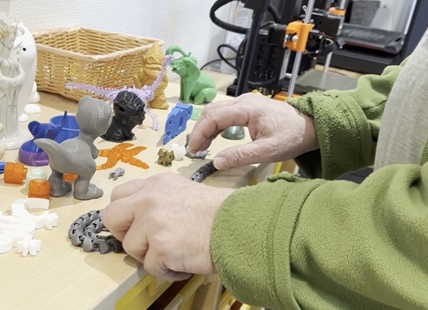 iN VIDEO: How to access free 3D printing at an Okanagan library branches