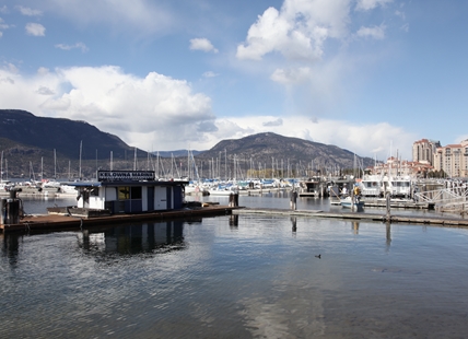 Dangerous winds expected on Okanagan Lake today: Environment Canada