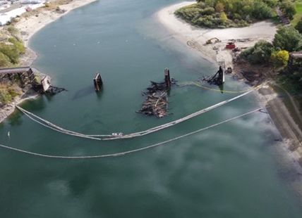 Cleanup of what's left for Kamloops Red Bridge to continue through winter