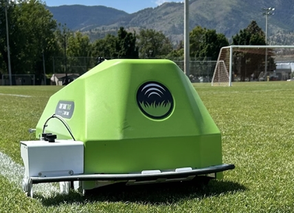 Penticton's new 'Turf Tank' robot needs a name