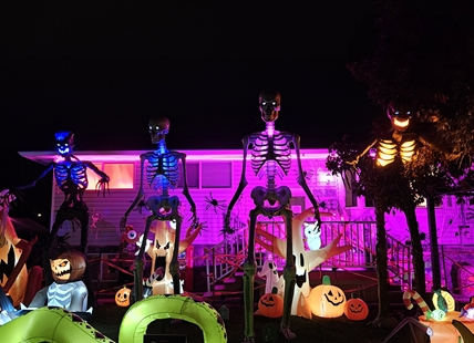 Size and cost of Halloween displays inflating in Kamloops, Okanagan