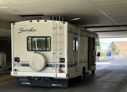 RV strikes roof at Kamloops hospital entrance