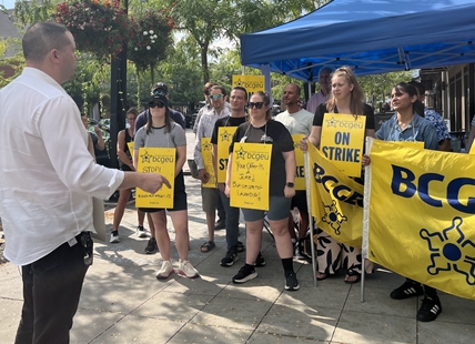 BCGEU workers in Kelowna join province-wide strike