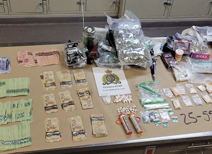 Kelowna RCMP seize thousands in cash and drugs during traffic stops