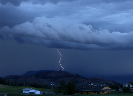 Severe thunderstorms, heavy rain possible in Kamloops, Okanagan tonight