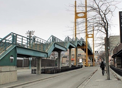 Man hit by train in Kamloops seriously injured