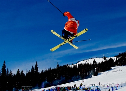 International travelers to the Okanagan can ski more with less time on COVID testing