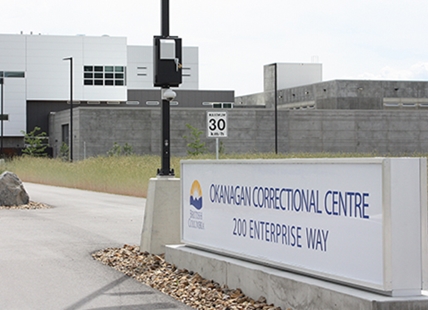 Vernon man who assaulted prison guards suing after months in solitary confinement