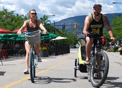 Kelowna considers May long weekend closure of Bernard Avenue downtown