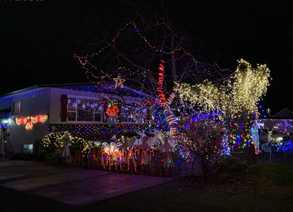 Residents preparing for return of Kelowna’s Candy Cane Lane