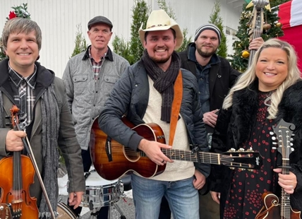 West Kelowna country star spotted in Hallmark holiday movie