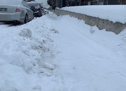 Kelowna wheelchair user wants sidewalk clearing to be top priority