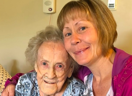 Kelowna woman trying to ensure seniors in care are treated better than her mother was