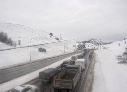 Numerous crashes in icy conditions on Highway 97 south of Vernon