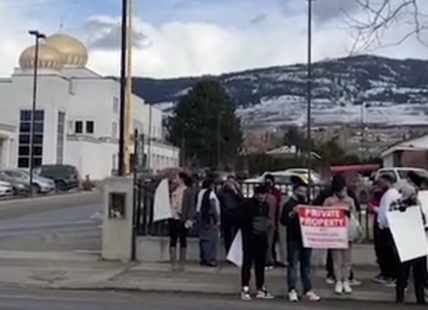 Police called to protest at Kelowna Sikh temple