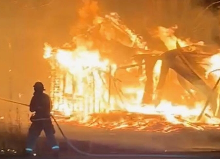 Oliver building destroyed by blaze