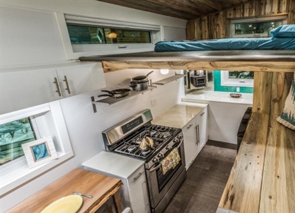 'It's no small ordeal to build your own home,' Okanagan tiny home workshop shows you how to do it