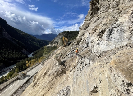 Month-long closure of Trans-Canada near Golden starts at Easter