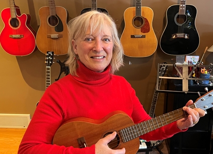 From ukuleles to hiking, Okanagan Folk School ready to make economic impact