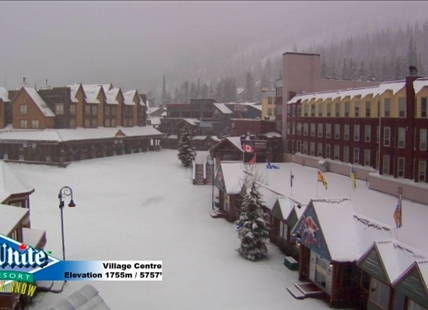 iN PHOTOS: There's snow this morning at some Okanagan ski hills