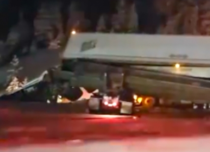 iN VIDEO: Semi pile-up shut down Coquihalla last night