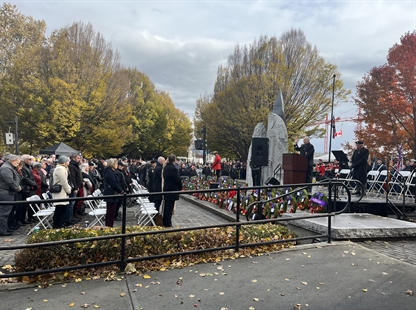 More than a thousand gather for Kelowna's Remembrance Day ceremony