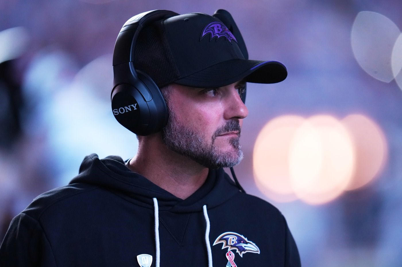 Jesse Minter's head coaching debut goes off without a hitch as Ravens beat up on Colts