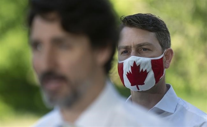 Canadian lawmaker appears NAKED on Zoom legislative 