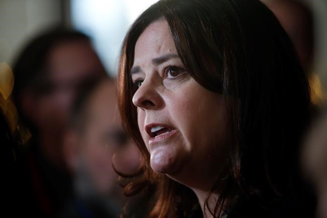 Premier, RCMP and health official to hold news conference about Manitoba bus crash | iNFOnews - Vimarsana News