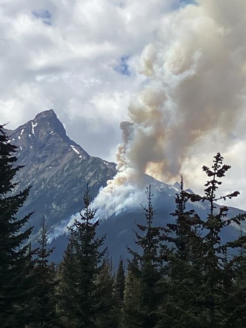 Evacuation alerts end for Kelowna, B.C., residents as wildfire under control | iNFOnews - Vimarsana News