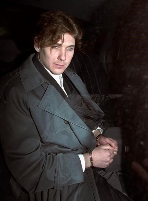 Who knew what when? A timeline of the Bernardo case and controversial prison transfer | iNFOnews - Vimarsana News