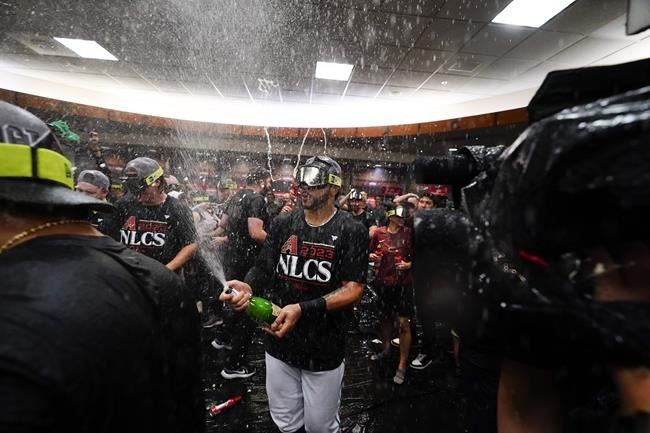 Diamondbacks slug 4 homers in record-setting barrage, sweep Dodgers with  4-2 win in Game 3 of NLDS