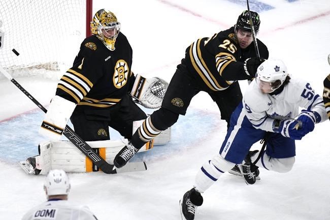 Knies scores in OT, Leafs top Bruins 2-1 to stay alive | iNFOnews | Thompson-Okanagan's News Source - Vimarsana News