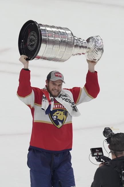 Panthers' Aleksander Barkov Becomes The First Stanley Cup-winning ...