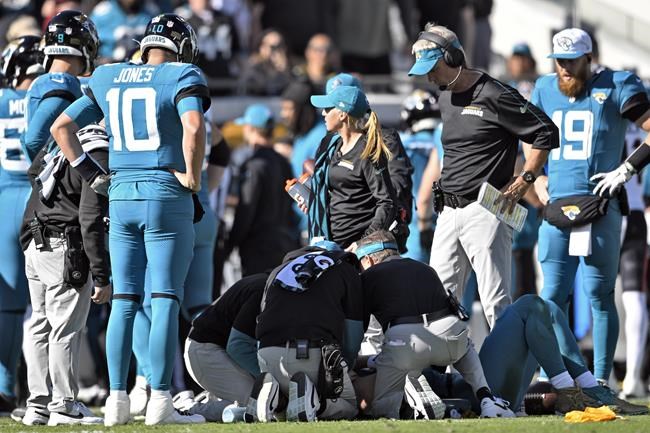 Jaguars Coach Doug Pederson Defends His Team's Reaction To Illegal Hit ...