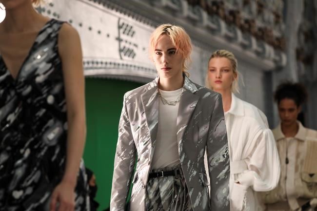 Chanel celebrates cinema industry to cap Paris Fashion Week, iNFOnews