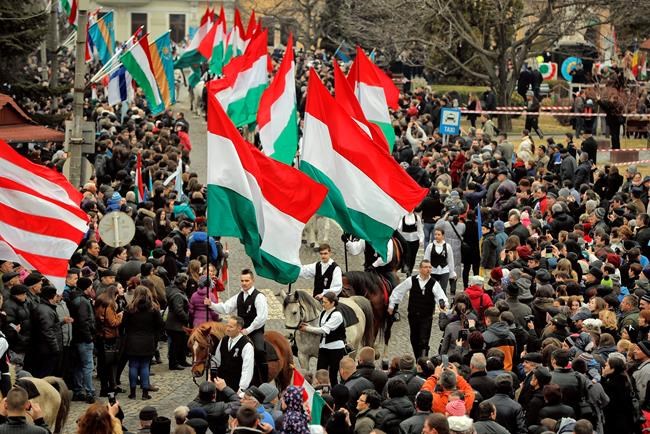 ethnic-hungarians-in-romania-celebrate-national-day-infonews